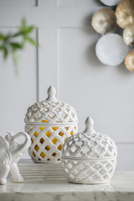 Ceramic Lidded Jar With Lattice Design - White