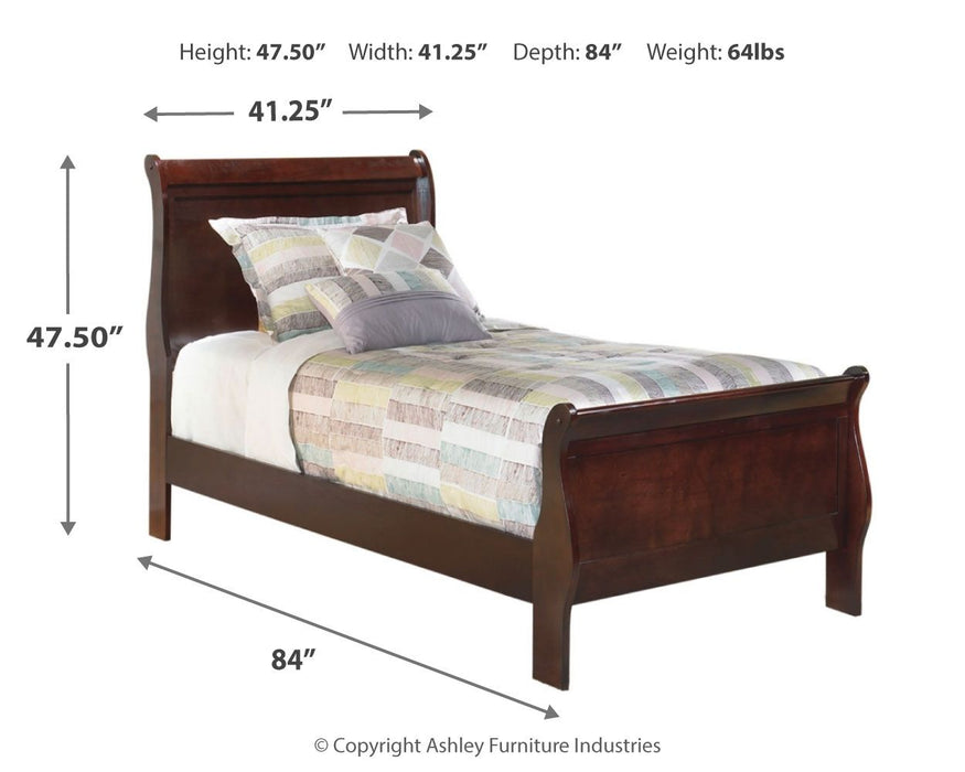 Alisdair - Sleigh Bed