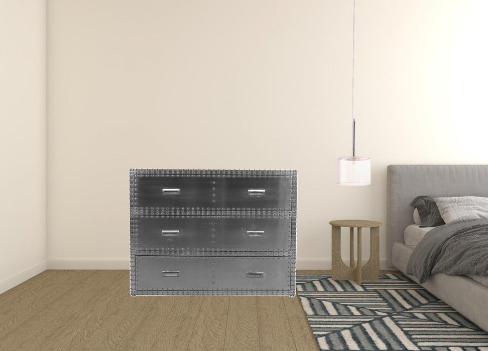 Three Drawer Dresser - Silver Gray