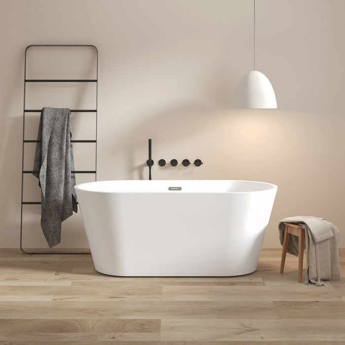 Freestanding Bathtub, Modern & Contemporary Design Soaking Tub With Toe-Tap Drain In Chrome And Classic Slotted Overflow