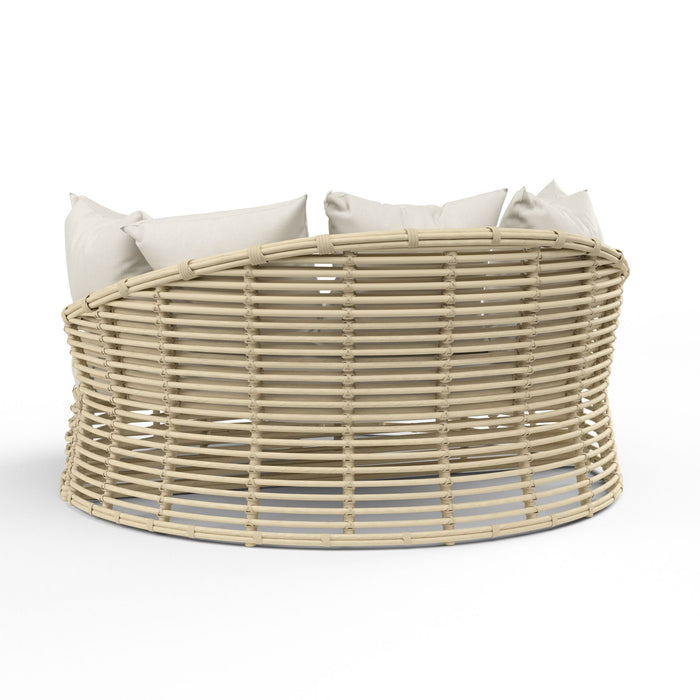 Farro - Round Daybed - Natural