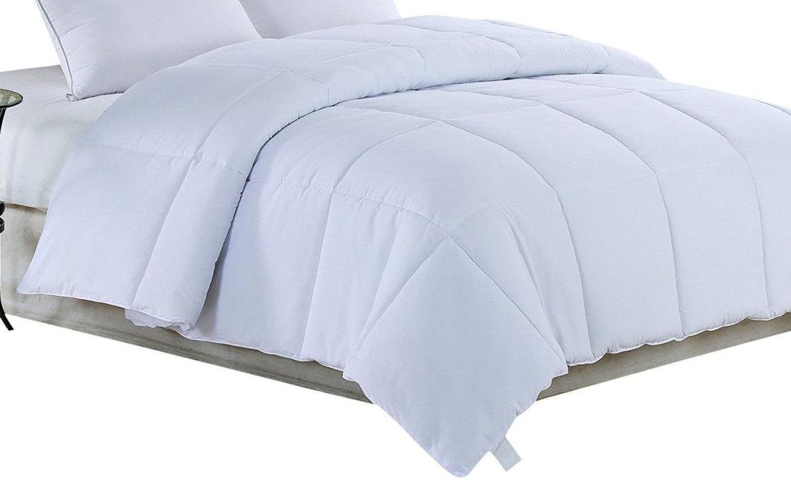 Medium Weight Hypoallergenic Down Alternative Comforter Duvet Insert - White - Twin