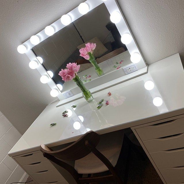 Glam Style Vanity Mirror With Lighted USB - White
