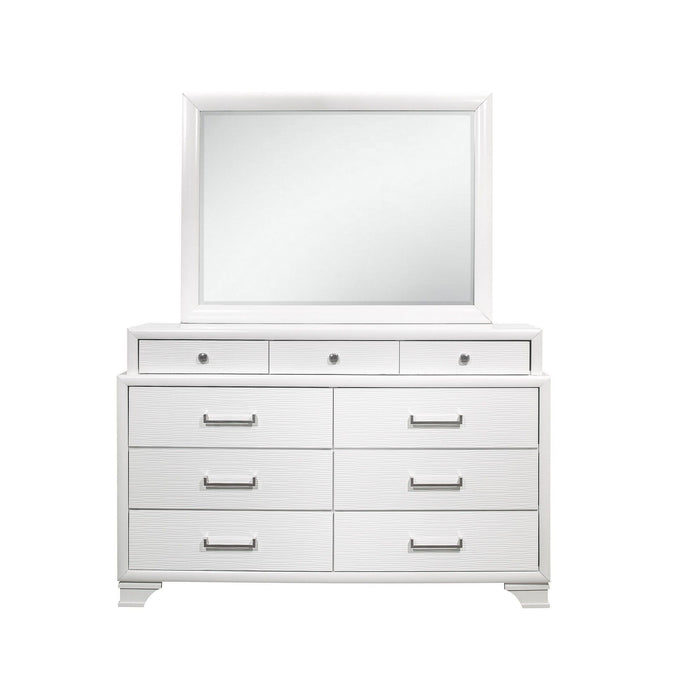 Dresser With 9 Drawers - White