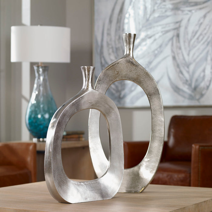 Cierra - Aluminum Vases (Set of 2) - Pearl Silver