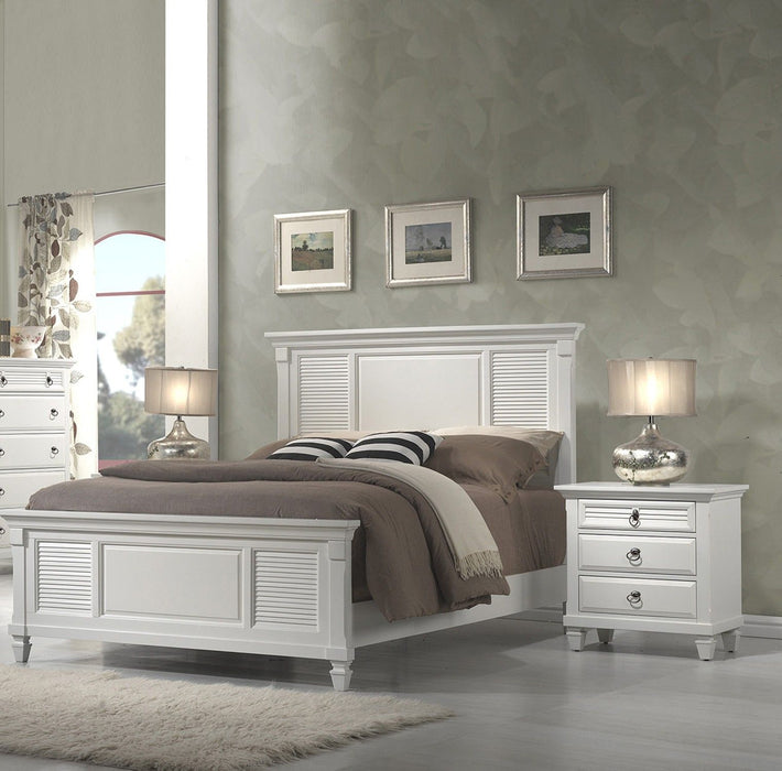 Nightstand With 3 Drawer - White Plantation